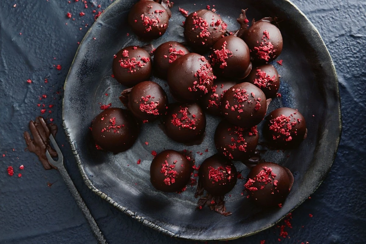 7 minut pro dokonalé masopustní dárky: Červené pralinky s Nutellou - image 1