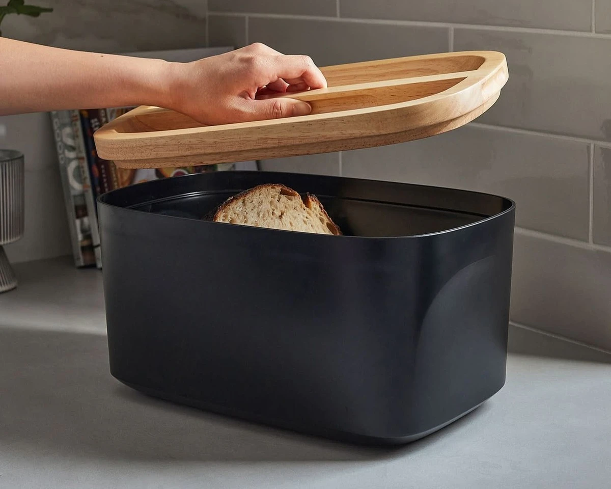 proczkusenipeka-extra-1.webp Proč zkušení pekaři už nenechávají chleba v papírovém sáčku z obchodu - image 1