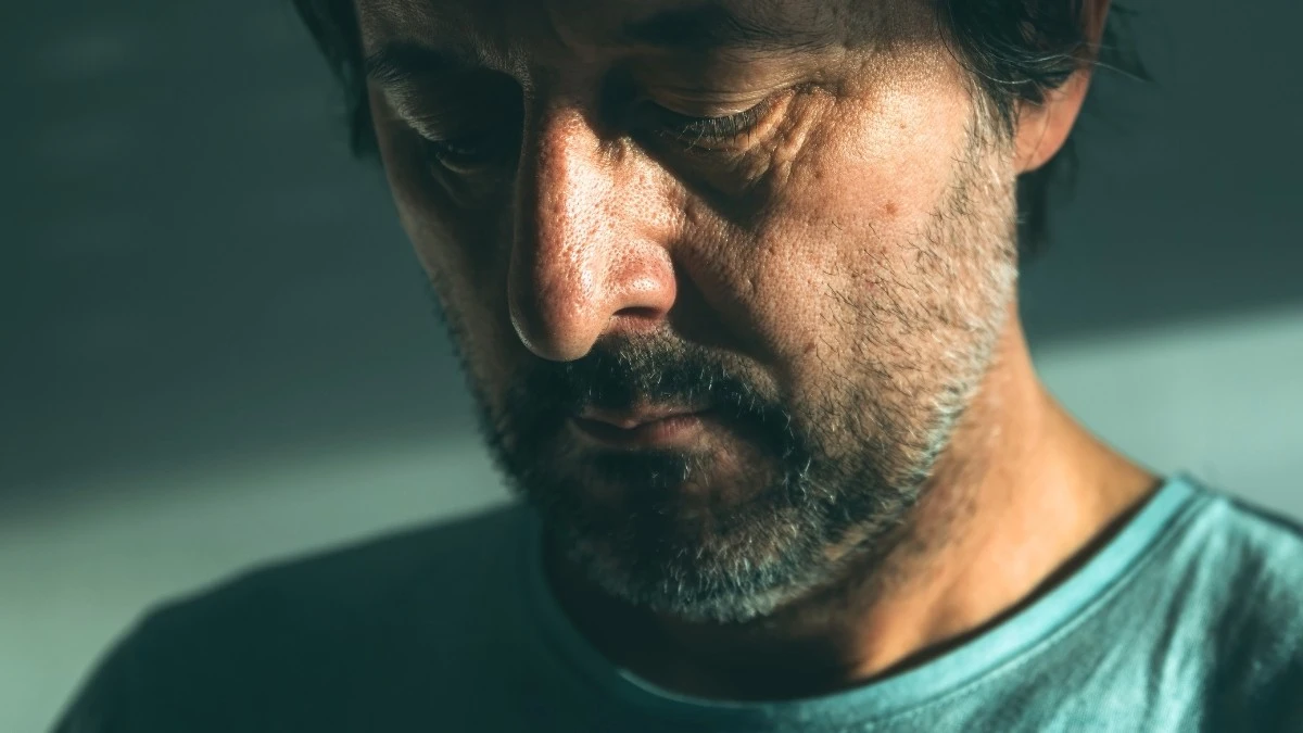 Proč se vyplatí vyměnit 10 minut scrollování za jedno specifické cvičení