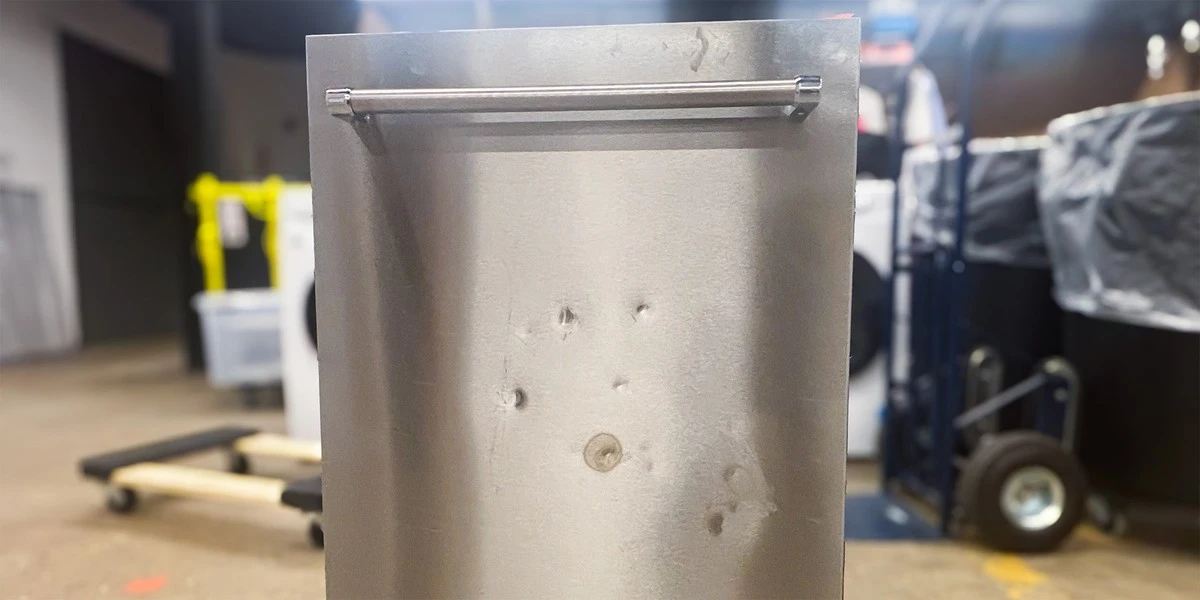 proczkusenikuch-extra-1.webp Proč zkušení kuchaři dávají do hrnce dřevěnou vařečku, když je prázdný - image 1