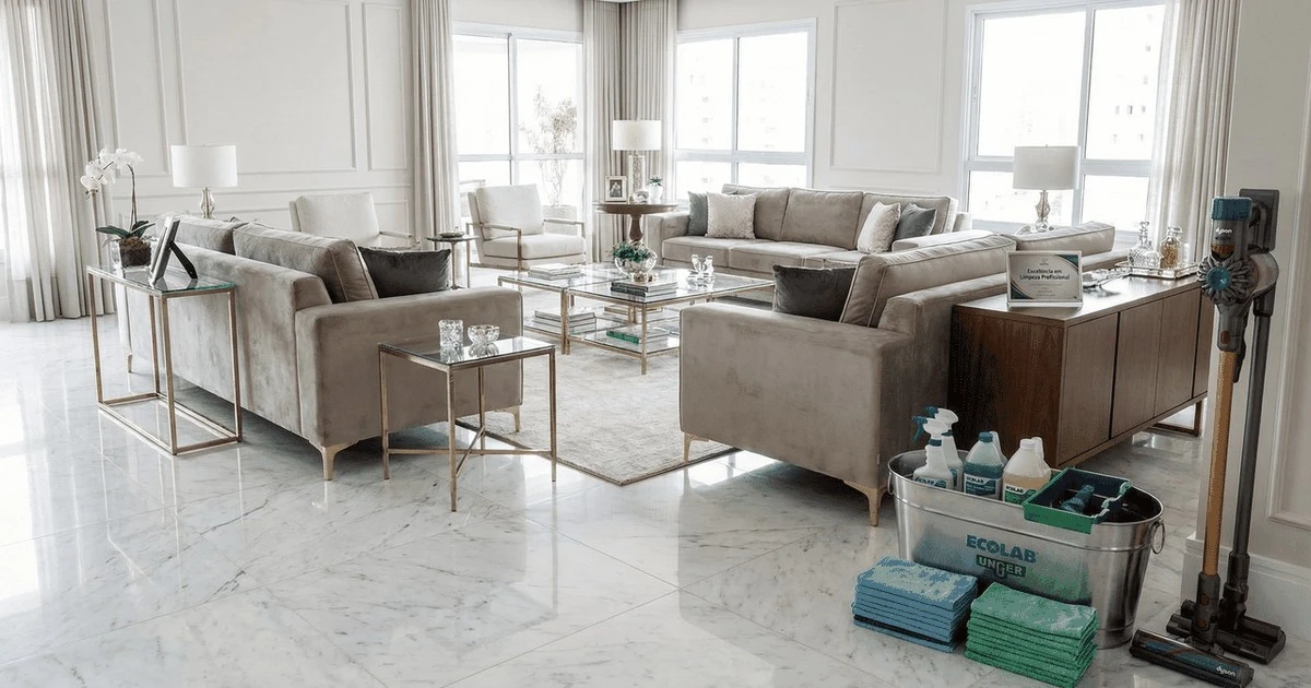 Proč stojí úklid vily 4000 Kč a co dělají profesionálky jinak