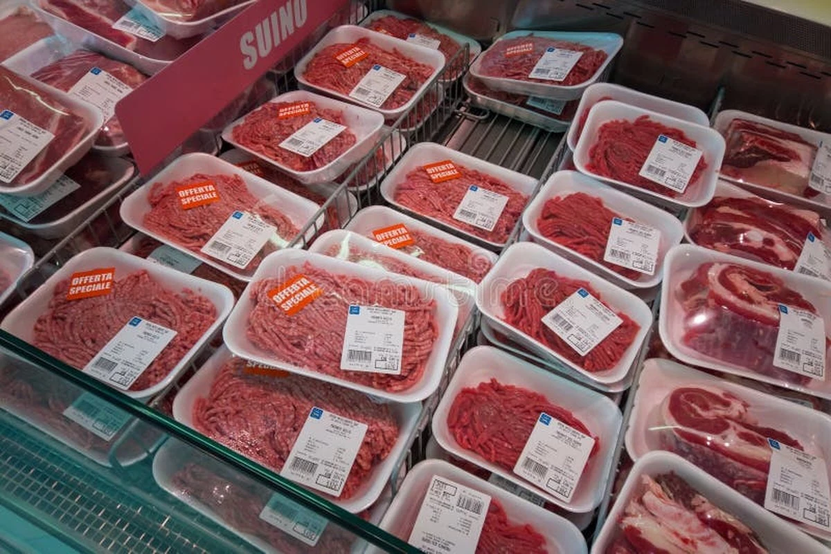 Proč zkušení nákupčí přikládají k mletému masu obyčejný papírový ubrousek - image 1